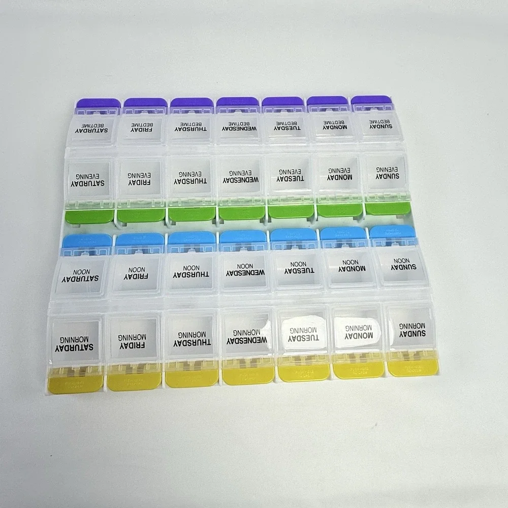 The Unbranded Brand pill organizer